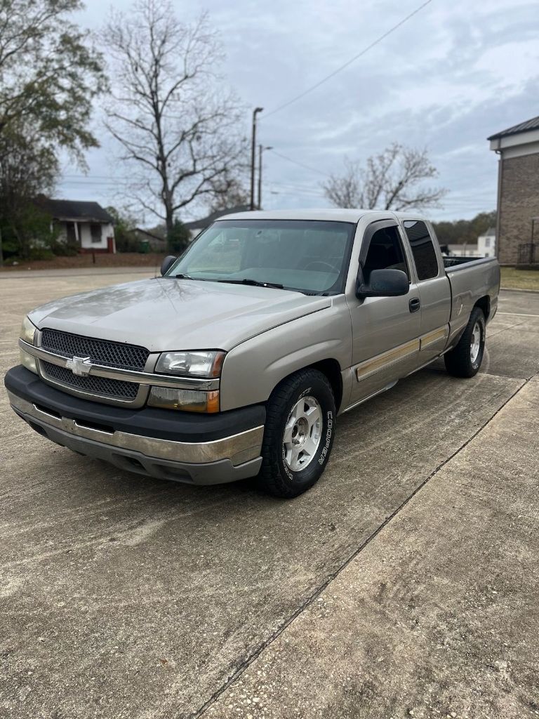 2003 Chevrolet Silverado 1500 Base's photo